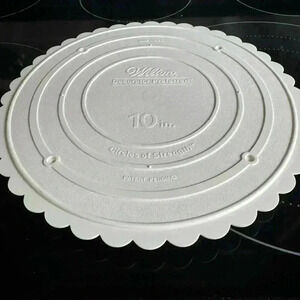 Wilton vintage acrylique cake stand  10 inches